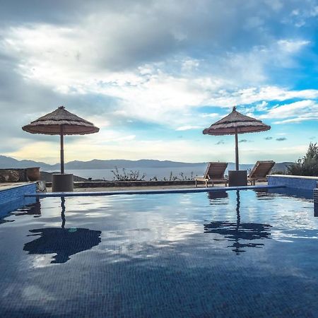 Evexia Villa Tholos  Esterno foto